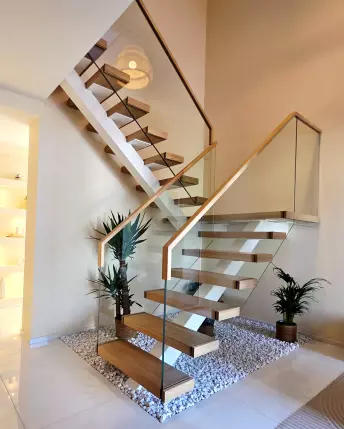Atelier Métal Design — Ferronnerie d'art sur mesure