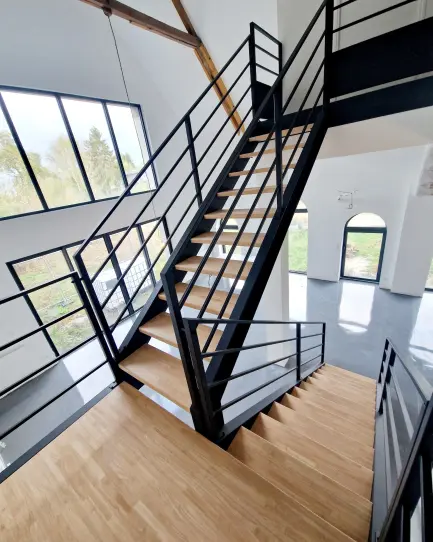 Atelier Métal Design — Ferronnerie d'art sur mesure