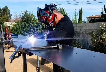 Atelier Métal Design — Ferronnerie d'art sur mesure