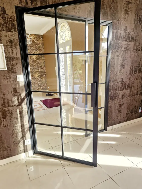 Verrière et porte vitrée acier à Béthune – Atelier Métal Design